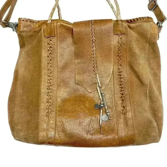 Free People Isle Distressed Tote Bag Tan Cowhide Hobo Metal Dangles suede Rare - Picture 3 of 16